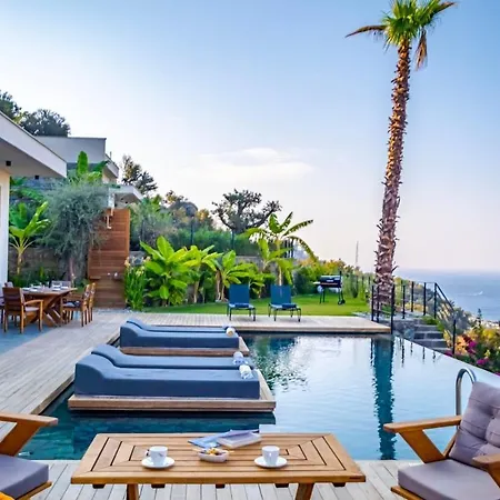 Luxury With Pool In Toscana Yalikavak